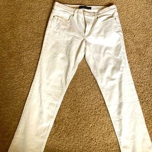 Brand new Express White jeans!